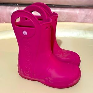 Girls Crocs rain boots size 1 Juniors